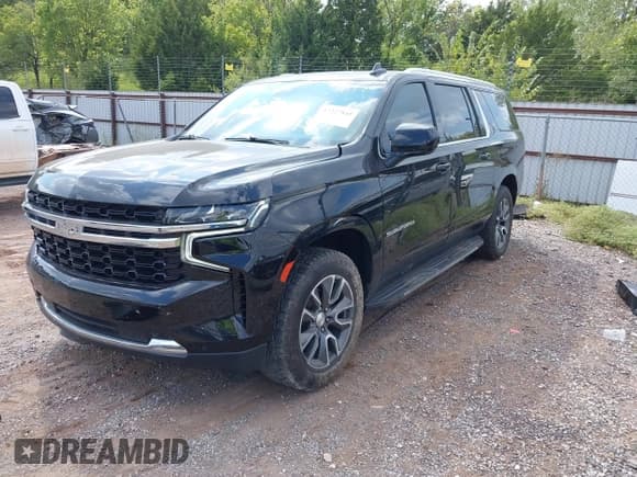 ✅ 2023 Chevrolet Suburban LS • VIN: 1GNSKBKD0PR149617 • Lot: 43227845. Listed on IAAI with 78,124 mi. Free auction sales archive from the USA and detailed vehicle history report at DreamBid. Image 2.