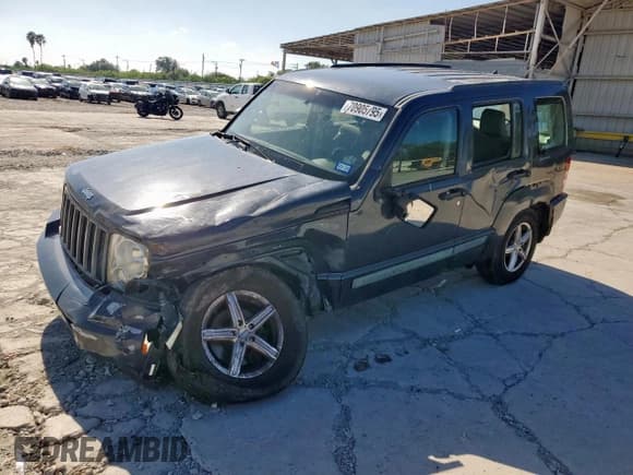 ✅ 2008 Jeep Liberty Sport • VIN: 1J8GP28K08W188239 • Lot: 70905795. Listed on Copart with 162,256 mi. Free auction sales archive from the USA and detailed vehicle history report at DreamBid. Image 1.