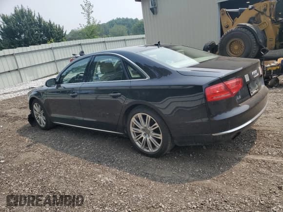 ✅ 2013 Audi A8 3.0L • VIN: WAUAGAFD7DN003466 • Lot: 67362875. Wystawiony na Copart z przebiegiem 108 628 mil. Bezpłatny archiwum sprzedaży aukcyjnych z USA i szczegółowy raport historii pojazdu na DreamBid. Zdjęcie 2.
