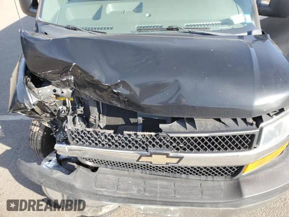 2013 Chevrolet Express Passenger LT с VIN 1GNWGRFG4D1154507, выставлен на аукционе Copart как лот 44062045 с пробегом 44 561 миль миль и Списание • Salvage title. История ставок и продаж доступна на DreamBid. Изображение 14.