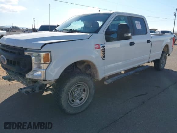 ✅ 2022 Ford F-250 XL • VIN: 1FT7W2B65NED77444 • Lot: 41248691. Wystawiony na IAAI z przebiegiem 154 205 mil. Bezpłatny archiwum sprzedaży aukcyjnych z USA i szczegółowy raport historii pojazdu na DreamBid. Zdjęcie 2.