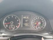 ✅ 2010 Volkswagen Jetta Limited Edition • VIN: 3VWRZ7AJ0AM099928 • Lot: 57291895. Wystawiony na Copart z przebiegiem 118 451 mil. Bezpłatny archiwum sprzedaży aukcyjnych z USA i szczegółowy raport historii pojazdu na DreamBid. Zdjęcie 9.