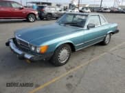 ✅ 1982 Mercedes-Benz 380 SL • VIN: WDBBA45A2CB016173 • Lot: 92013815. Wystawiony na Copart z przebiegiem 106 154 mil. Bezpłatny archiwum sprzedaży aukcyjnych z USA i szczegółowy raport historii pojazdu na DreamBid. Zdjęcie 1.