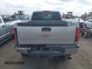 ✅ 2011 Chevrolet Silverado 2500HD LT • VIN: 1GC2KXCG4BZ314530 • Lot: 43730151. Wystawiony na IAAI z przebiegiem 245 803 mil. Bezpłatny archiwum sprzedaży aukcyjnych z USA i szczegółowy raport historii pojazdu na DreamBid. Zdjęcie 16.