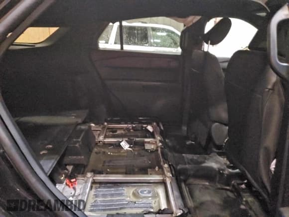 ✅ 2023 Ford Police Interceptor Utility • VIN: 1FM5K8AC9PGC19494 • Lot: 94730255. Wystawiony na Copart z przebiegiem 29 564 mil. Bezpłatny archiwum sprzedaży aukcyjnych z USA i szczegółowy raport historii pojazdu na DreamBid. Zdjęcie 10.