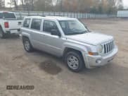 ✅ 2010 Jeep Patriot Sport • VIN: 1J4NF2GB8AD608599 • Lot: 43694612. Wystawiony na IAAI z przebiegiem 185 747 mil. Bezpłatny archiwum sprzedaży aukcyjnych z USA i szczegółowy raport historii pojazdu na DreamBid. Zdjęcie 1.