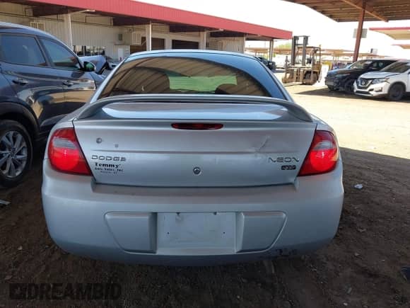 ✅ 2004 Dodge Neon SXT • VIN: 1B3ES56C54D587133 • Lot: 42544566. Wystawiony na IAAI z przebiegiem 167 435 mil mil. Skorzystaj z bezpłatnego archiwum sprzedaży aukcyjnych z USA i zobacz szczegółowy raport historii pojazdu na DreamBid. Zdjęcie 15.
