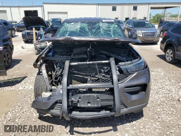 ✅ 2020 Ford Police Interceptor Utility • VIN: 1FM5K8AB9LGA19930 • Лот: 55056095. Опубликован ранее на Copart с пробегом Не указан. Бесплатный доступ к архиву аукционных продаж из США и подробный отчёт об истории автомобиля на DreamBid. Изображение 5.