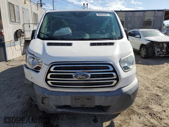 ✅ 2017 Ford Transit XL • VIN: 1FMZK1ZM3HKA67295 • Lot: 85893285. Wystawiony na Copart z przebiegiem 94 581 mil. Bezpłatny archiwum sprzedaży aukcyjnych z USA i szczegółowy raport historii pojazdu na DreamBid. Zdjęcie 5.