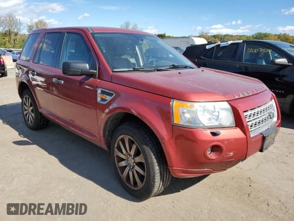 ✅ 2008 Land Rover LR2 HSE • VIN: SALFT24N88H063890 • Лот: 75231144. Опубликован ранее на Copart с пробегом 89 455 миль. Бесплатный доступ к архиву аукционных продаж из США и подробный отчёт об истории автомобиля на DreamBid. Изображение 4.