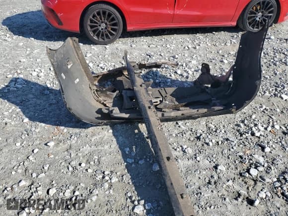 ✅ 2015 Hyundai Azera Limited • VIN: KMHFH4JG7FA480123 • Лот: 56900285. Опубликован ранее на Copart с пробегом 136 325 миль. Бесплатный доступ к архиву аукционных продаж из США и подробный отчёт об истории автомобиля на DreamBid. Изображение 12.