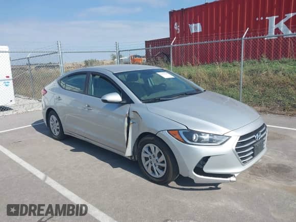 2017 Hyundai Elantra SE с VIN 5NPD74LF0HH204638, выставлен на аукционе IAAI как лот 43427945 с пробегом 106 412 миль миль и . История ставок и продаж доступна на DreamBid. Изображение 1.