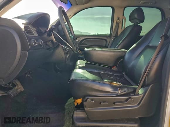 ✅ 2009 Chevrolet Tahoe Commercial • VIN: 1GNFK13069R208387 • Lot: 94822805. Listed on Copart with 175,442 mi. Free auction sales archive from the USA and detailed vehicle history report at DreamBid. Image 7.