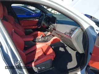 ✅ 2023 BMW X4 M • VIN: 5YM23EC0XP9P23425 • Lot: 41147096. Wystawiony na IAAI z przebiegiem 22 958 mil. Bezpłatny archiwum sprzedaży aukcyjnych z USA i szczegółowy raport historii pojazdu na DreamBid. Zdjęcie 5.