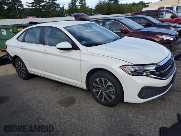 ✅ 2023 Volkswagen Jetta S • VIN: 3VW5M7BU7PM023220 • Lot: 72068855. Listed on Copart with 23,582 mi. Free auction sales archive from the USA and detailed vehicle history report at DreamBid. Image 4.