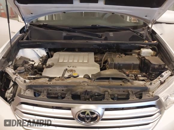 ✅ 2012 Toyota Highlander Limited • VIN: 5TDDK3EH1CS157064 • Lot: 43713808. Listed on IAAI with 166,092 mi. Free auction sales archive from the USA and detailed vehicle history report at DreamBid. Image 10.