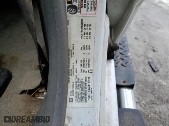 ✅ 2005 Chevrolet Colorado 1SB LS Z85 • VIN: 1GCDT136658110123 • Лот: 46460615. Опубликован ранее на Copart с пробегом 68 611 миль. Бесплатный доступ к архиву аукционных продаж из США и подробный отчёт об истории автомобиля на DreamBid. Изображение 12.