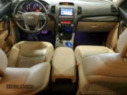 ✅ 2013 Kia Sorento EX • VIN: 5XYKUDA2XDG387757 • Лот: 86151285. Опубликован ранее на Copart с пробегом 168 835 миль. Бесплатный доступ к архиву аукционных продаж из США и подробный отчёт об истории автомобиля на DreamBid. Изображение 8.