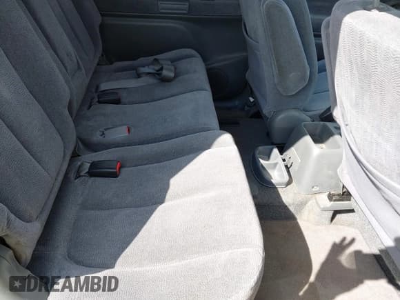 ✅ 2002 Suzuki XL7 Standard • VIN: JS3TX92V524103837 • Lot: 43110142. Wystawiony na IAAI z przebiegiem 135 276 mil. Bezpłatny archiwum sprzedaży aukcyjnych z USA i szczegółowy raport historii pojazdu na DreamBid. Zdjęcie 8.