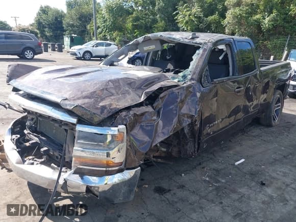 ✅ 2016 Chevrolet Silverado 1500 LT • VIN: 1GCVKREC9GZ221805 • Lot: 43101480. Wystawiony na IAAI z przebiegiem 138 997 mil. Bezpłatny archiwum sprzedaży aukcyjnych z USA i szczegółowy raport historii pojazdu na DreamBid. Zdjęcie 6.