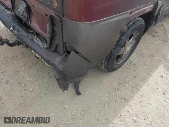 ✅ 2001 Pontiac Aztek • VIN: 3G7DB03E31S536209 • Lot: 42493601. Listed on IAAI with Not provided. Free auction sales archive from the USA and detailed vehicle history report at DreamBid. Image 15.