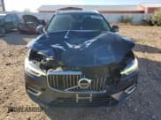 ✅ 2018 Volvo XC60 Inscription • VIN: YV4102RL1J1015970 • Lot: 92197025. Wystawiony na Copart z przebiegiem 94 715 mil. Bezpłatny archiwum sprzedaży aukcyjnych z USA i szczegółowy raport historii pojazdu na DreamBid. Zdjęcie 5.