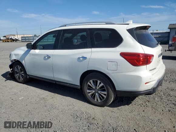 ✅ 2019 Nissan Pathfinder S • VIN: 5N1DR2MM9KC621945 • Лот: 62856675. Опубликован ранее на Copart с пробегом 121 245 миль. Бесплатный доступ к архиву аукционных продаж из США и подробный отчёт об истории автомобиля на DreamBid. Изображение 2.