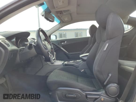 ✅ 2011 Hyundai Genesis Coupe • VIN: KMHHT6KD6BU045139 • Lot: 53344905. Wystawiony na Copart z przebiegiem 116 354 mil. Bezpłatny archiwum sprzedaży aukcyjnych z USA i szczegółowy raport historii pojazdu na DreamBid. Zdjęcie 7.