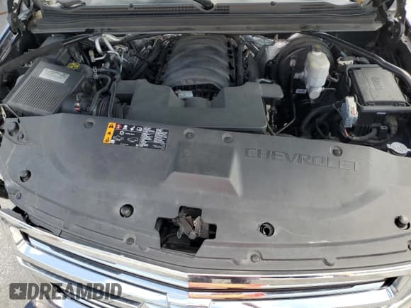 ✅ 2018 Chevrolet Suburban Premier • VIN: 1GNSCJKC9JR168124 • Lot: 69180224. Wystawiony na Copart z przebiegiem 119 776 mil. Bezpłatny archiwum sprzedaży aukcyjnych z USA i szczegółowy raport historii pojazdu na DreamBid. Zdjęcie 13.