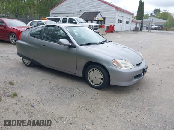 ✅ 2000 Honda Insight • VIN: JHMZE1370YT000399 • Лот: 42337774. Опубликован ранее на IAAI с пробегом 197 217 миль. Бесплатный доступ к архиву аукционных продаж из США и подробный отчёт об истории автомобиля на DreamBid. Изображение 1.