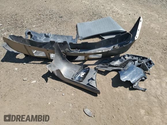 ✅ 2006 Dodge Durango SLT • VIN: 1D4HB48276F105606 • Лот: 66552465. Опубликован ранее на Copart с пробегом 166 645 миль. Бесплатный доступ к архиву аукционных продаж из США и подробный отчёт об истории автомобиля на DreamBid. Изображение 13.