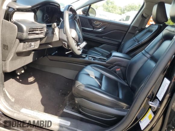 ✅ 2021 Lincoln Corsair Standard • VIN: 5LMCJ1C99MUL07667 • Lot: 63558225. Listed on Copart with 47,572 mi. Free auction sales archive from the USA and detailed vehicle history report at DreamBid. Image 7.