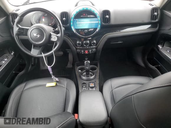 ✅ 2022 MINI Countryman Cooper • VIN: WMZ23BR07N3N53460 • Lot: 55699025. Listed on Copart with 62,541 mi. Free auction sales archive from the USA and detailed vehicle history report at DreamBid. Image 8.