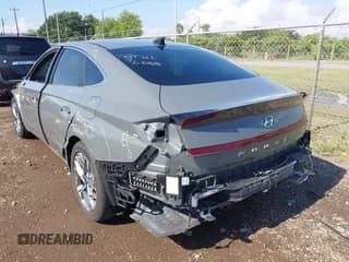 ✅ 2022 Hyundai Sonata SEL • VIN: KMHL64JA3NA229201 • Лот: 43026196. Опубликован ранее на IAAI с пробегом 83 406 миль. Бесплатный доступ к архиву аукционных продаж из США и подробный отчёт об истории автомобиля на DreamBid. Изображение 3.