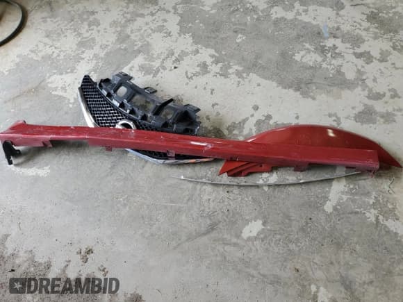 ✅ 2015 Nissan Note SR • VIN: 3N1CE2CP5FL397478 • Lot: 58661455. Wystawiony na Copart z przebiegiem 126 599 mil. Bezpłatny archiwum sprzedaży aukcyjnych z USA i szczegółowy raport historii pojazdu na DreamBid. Zdjęcie 12.