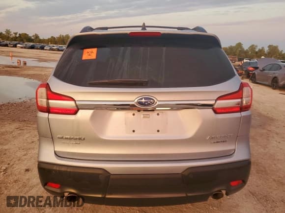 ✅ 2022 Subaru Ascent Limited • VIN: 4S4WMAPD9N3448770 • Лот: 90813225. Опубликован ранее на Copart с пробегом 31 094 миль. Бесплатный доступ к архиву аукционных продаж из США и подробный отчёт об истории автомобиля на DreamBid. Изображение 6.