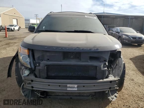 ✅ 2014 Ford Explorer Sport • VIN: 1FM5K8GTXEGA21477 • Lot: 92053005. Wystawiony na Copart z przebiegiem 173 349 mil. Bezpłatny archiwum sprzedaży aukcyjnych z USA i szczegółowy raport historii pojazdu na DreamBid. Zdjęcie 5.