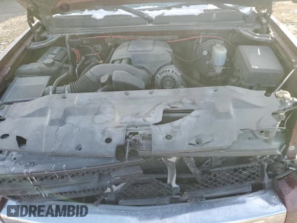 ✅ 2008 Chevrolet Silverado 1500 Work Truck • VIN: 1GCEC19C68Z225949 • Lot: 82790034. Listed on Copart with 311,542 mi. Free auction sales archive from the USA and detailed vehicle history report at DreamBid. Image 11.