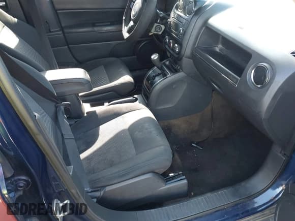 ✅ 2017 Jeep Patriot Sport • VIN: 1C4NJPBA1HD149040 • Lot: 41875505. Listed on IAAI with 124,125 mi. Free auction sales archive from the USA and detailed vehicle history report at DreamBid. Image 5.