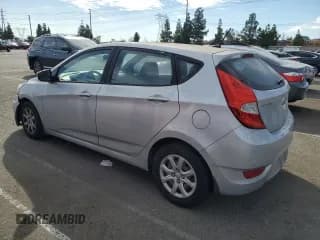 ✅ 2013 Hyundai Accent GS • VIN: KMHCT5AE3DU105413 • Лот: 77221674. Опубликован ранее на Copart с пробегом 114 933 миль. Бесплатный доступ к архиву аукционных продаж из США и подробный отчёт об истории автомобиля на DreamBid. Изображение 2.