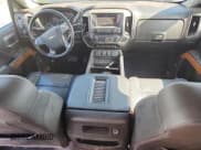 ✅ 2019 Chevrolet Silverado 2500HD High Country • VIN: 1GC1KUEY5KF117111 • Lot: 70201175. Listed on Copart with 133,769 mi. Free auction sales archive from the USA and detailed vehicle history report at DreamBid. Image 8.