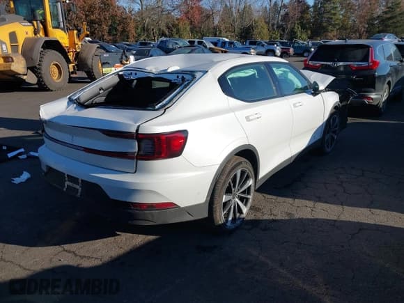 ✅ 2022 Polestar 2 • VIN: LPSED3KA6NL075642 • Lot: 41446889. Wystawiony na IAAI z przebiegiem Nie podano. Bezpłatny archiwum sprzedaży aukcyjnych z USA i szczegółowy raport historii pojazdu na DreamBid. Zdjęcie 4.