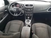 ✅ 2013 Dodge Avenger SE • VIN: 1C3CDZAB5DN664670 • Lot: 83668604. Wystawiony na Copart z przebiegiem 175 471 mil. Bezpłatny archiwum sprzedaży aukcyjnych z USA i szczegółowy raport historii pojazdu na DreamBid. Zdjęcie 8.