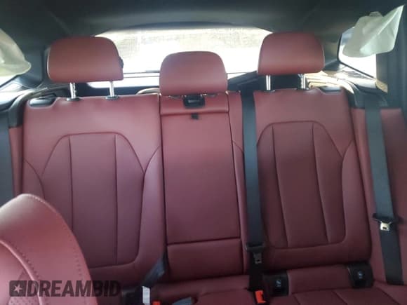 ✅ 2024 BMW X3 sDrive30i • VIN: WBX47DP03RN318059 • Lot: 92440675. Listed on Copart with Not provided. Free auction sales archive from the USA and detailed vehicle history report at DreamBid. Image 10.