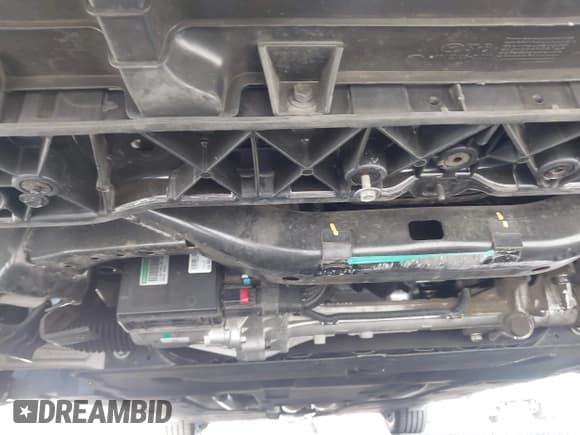 ✅ 2017 Genesis G80 3.8L • VIN: KMHGN4JE7HU209821 • Lot: 43172226. Wystawiony na IAAI z przebiegiem 57 675 mil. Bezpłatny archiwum sprzedaży aukcyjnych z USA i szczegółowy raport historii pojazdu na DreamBid. Zdjęcie 21.