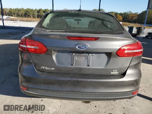 ✅ 2018 Ford Focus SE • VIN: 1FADP3FE4JL276933 • Lot: 90671225. Listed on Copart with 89,503 mi. Free auction sales archive from the USA and detailed vehicle history report at DreamBid. Image 6.