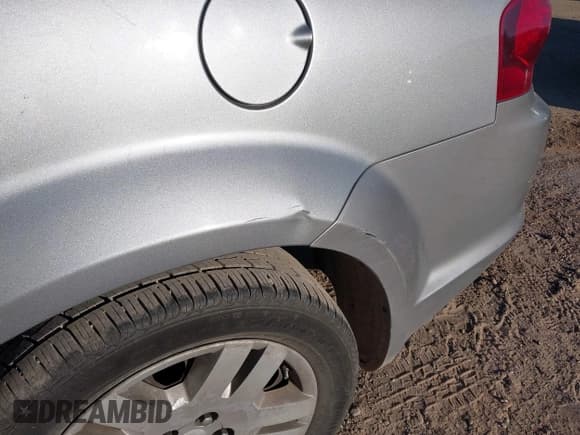 ✅ 2014 Dodge Avenger SE • VIN: 1C3CDZAB5EN110580 • Lot: 43518650. Wystawiony na IAAI z przebiegiem 154 494 mil. Bezpłatny archiwum sprzedaży aukcyjnych z USA i szczegółowy raport historii pojazdu na DreamBid. Zdjęcie 12.