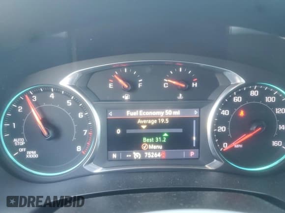 ✅ 2021 Chevrolet Traverse LT • VIN: 1GNEVHKW2MJ151405 • Lot: 85491165. Wystawiony na Copart z przebiegiem 75 264 mil. Bezpłatny archiwum sprzedaży aukcyjnych z USA i szczegółowy raport historii pojazdu na DreamBid. Zdjęcie 9.