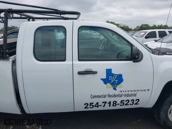 ✅ 2009 Chevrolet Silverado 2500HD Work Truck • VIN: 1GCHC49K59E149669 • Лот: 42042653. Опубликован ранее на IAAI с пробегом 160 732 миль. Бесплатный доступ к архиву аукционных продаж из США и подробный отчёт об истории автомобиля на DreamBid. Изображение 13.