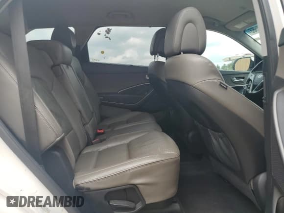 ✅ 2014 Hyundai Santa Fe Limited • VIN: KM8SN4HF8EU056029 • Лот: 67892565. Опубликован ранее на Copart с пробегом 157 401 миль. Бесплатный доступ к архиву аукционных продаж из США и подробный отчёт об истории автомобиля на DreamBid. Изображение 11.